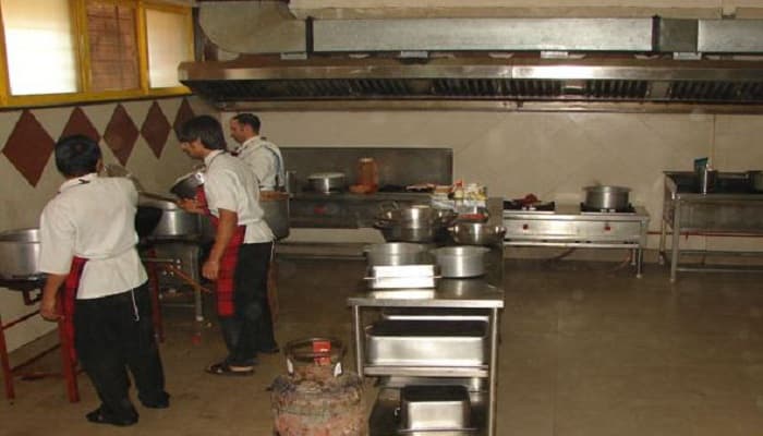 JJMMC Hostels photo 4